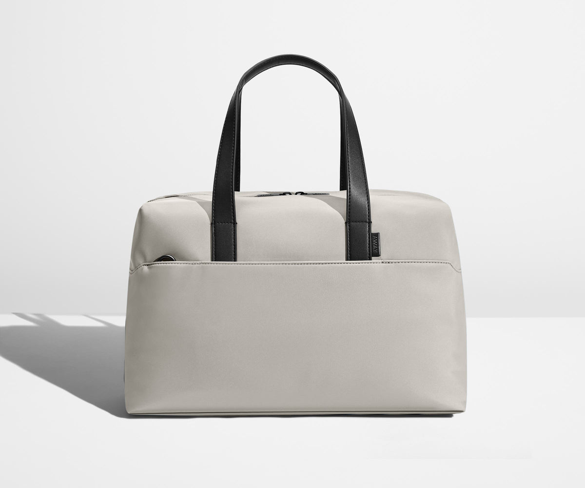 Front view of the Everywhere duffle bag