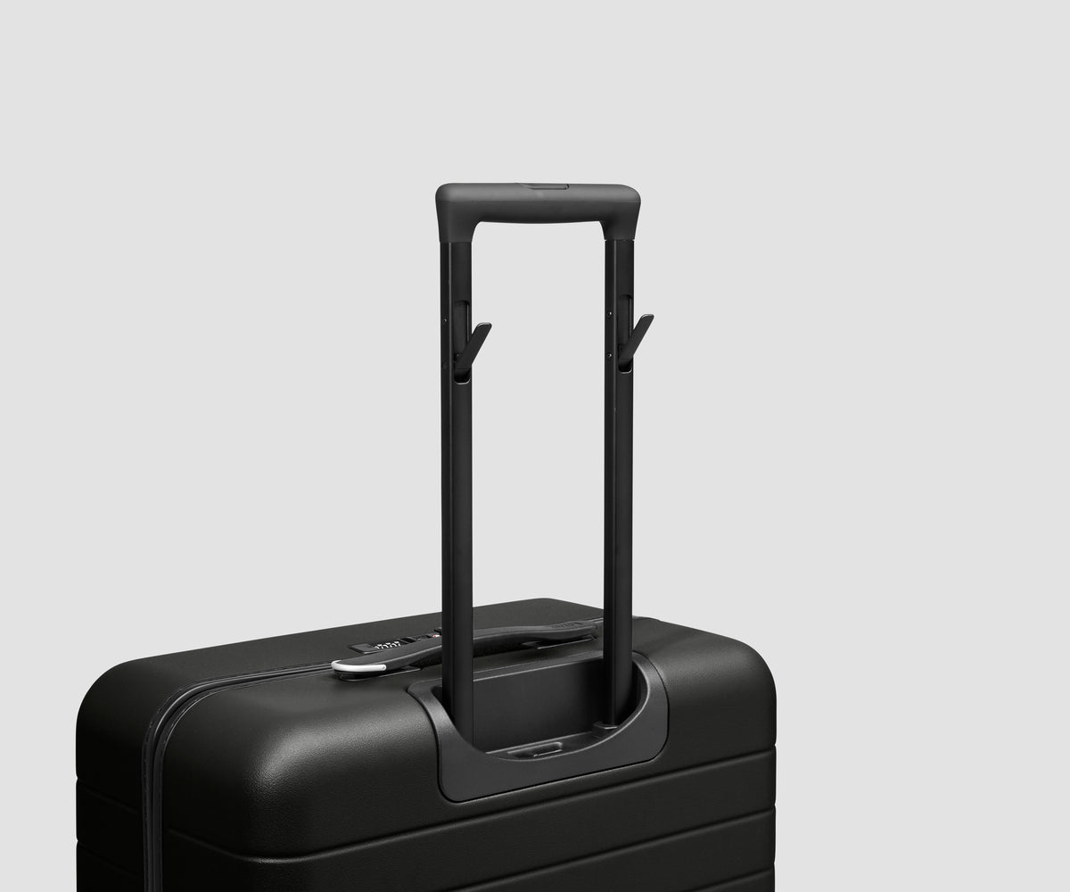 The Medium Flex 3 in Jet Black