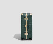 The Aluminum Edge Medium in Ivy Green