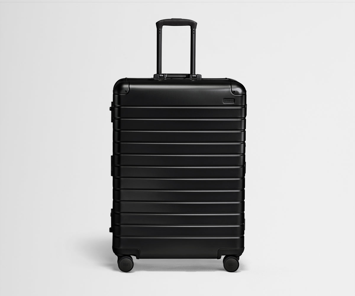 Front view of the Large: Aluminum Edition in Onyx Black