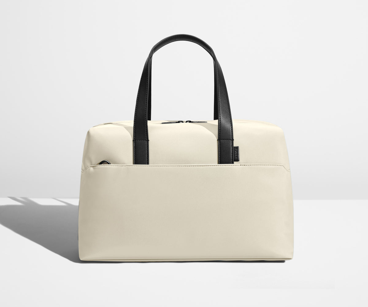 Front view of the Everywhere duffle bag
