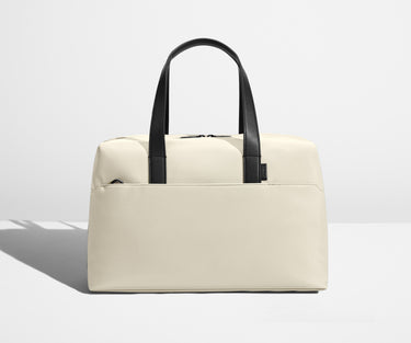 Front view of the Everywhere duffle bag