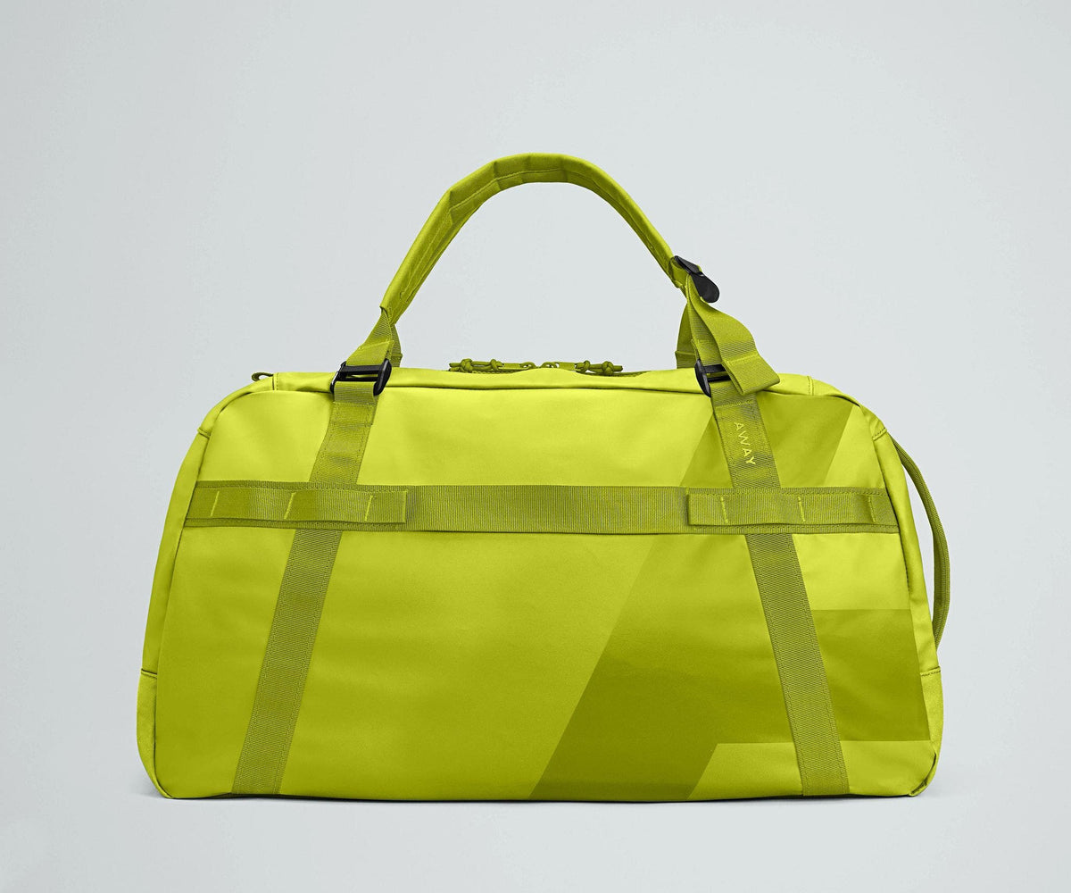 Front view of the Active Duffle 55L with its handles up