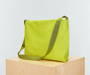 Active Messenger 16L in Atomic Celery