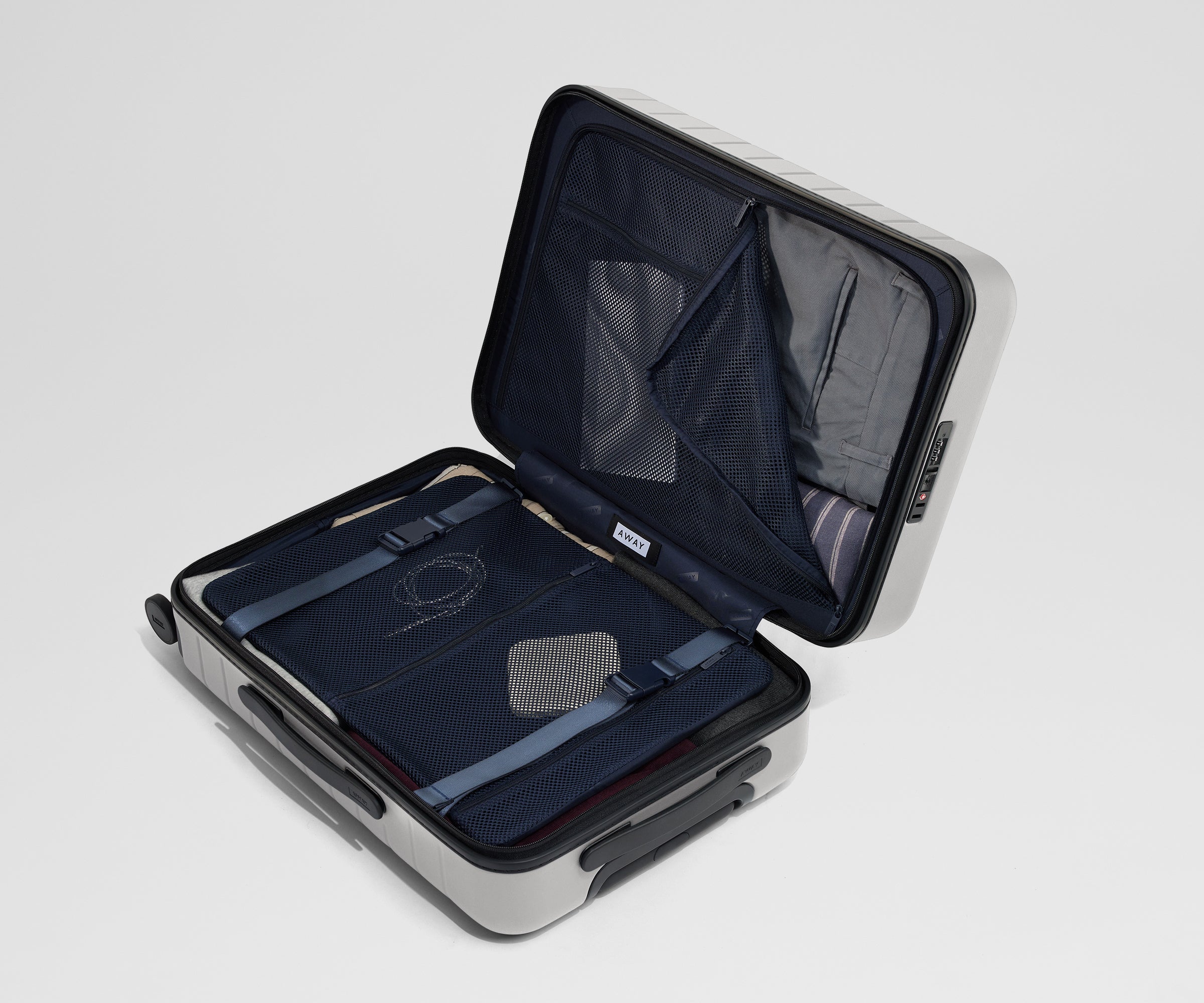 The Executive Carry-On in Cloud Gray