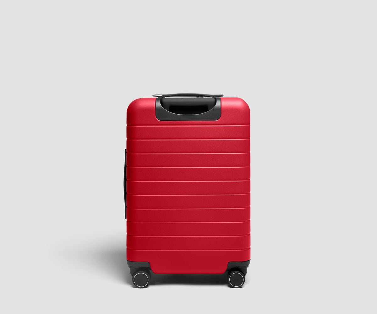 The Bigger Carry-On 3 in Cherry Red