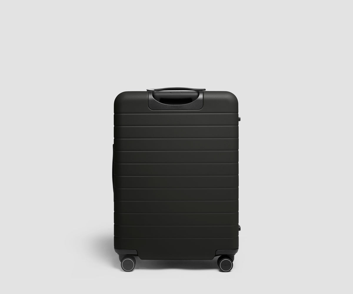 The Medium 3 in Jet Black