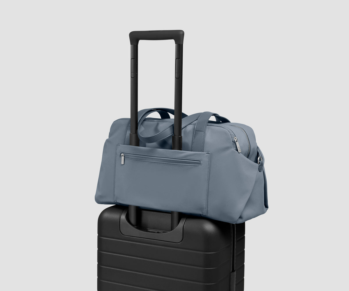 Signature Companion Bag in Coast Blue
