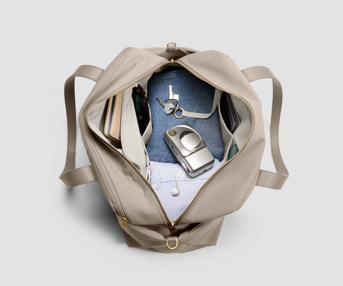 Signature Companion Bag in Dune Taupe
