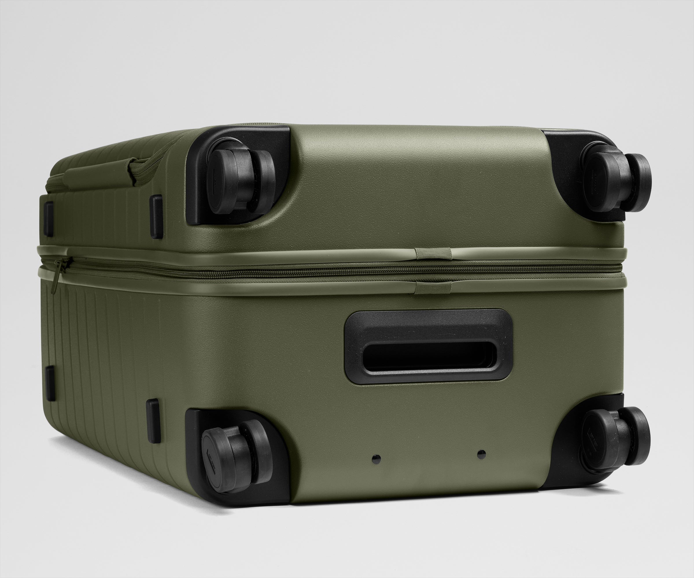 Topside Medium Trunk in Olive Green