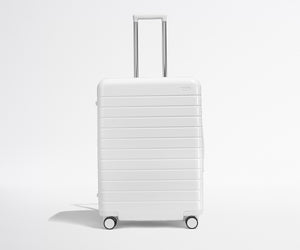 The Medium in Pearl White