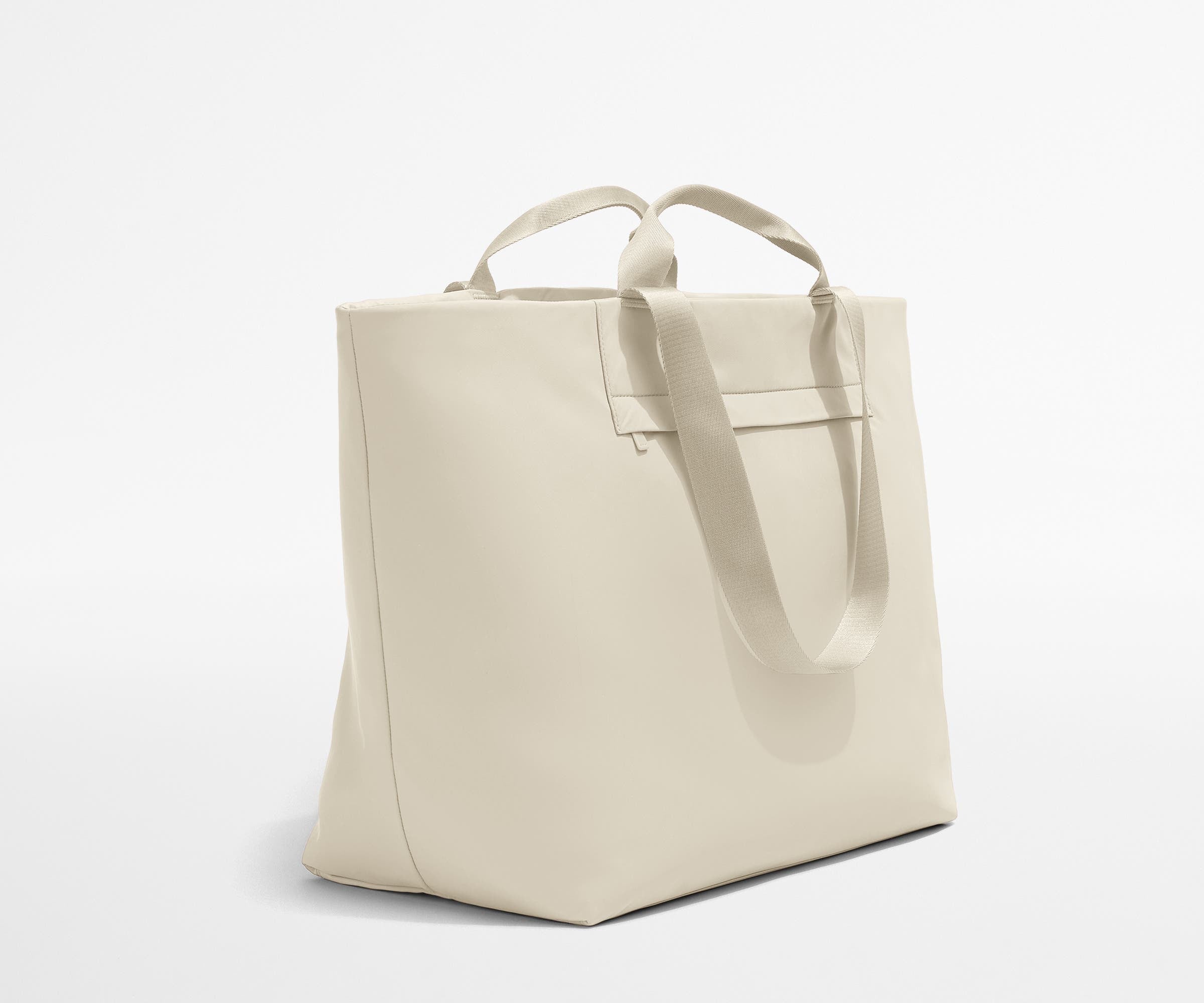 Angled view of the Large Featherlight Tote