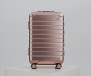 360-view video of the Rose Gold Aluminum and features
