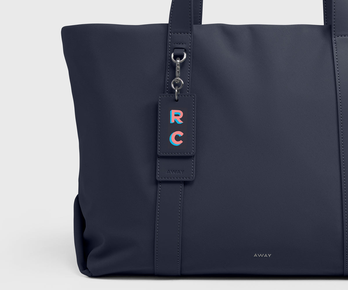 Signature Tote in Navy Blue